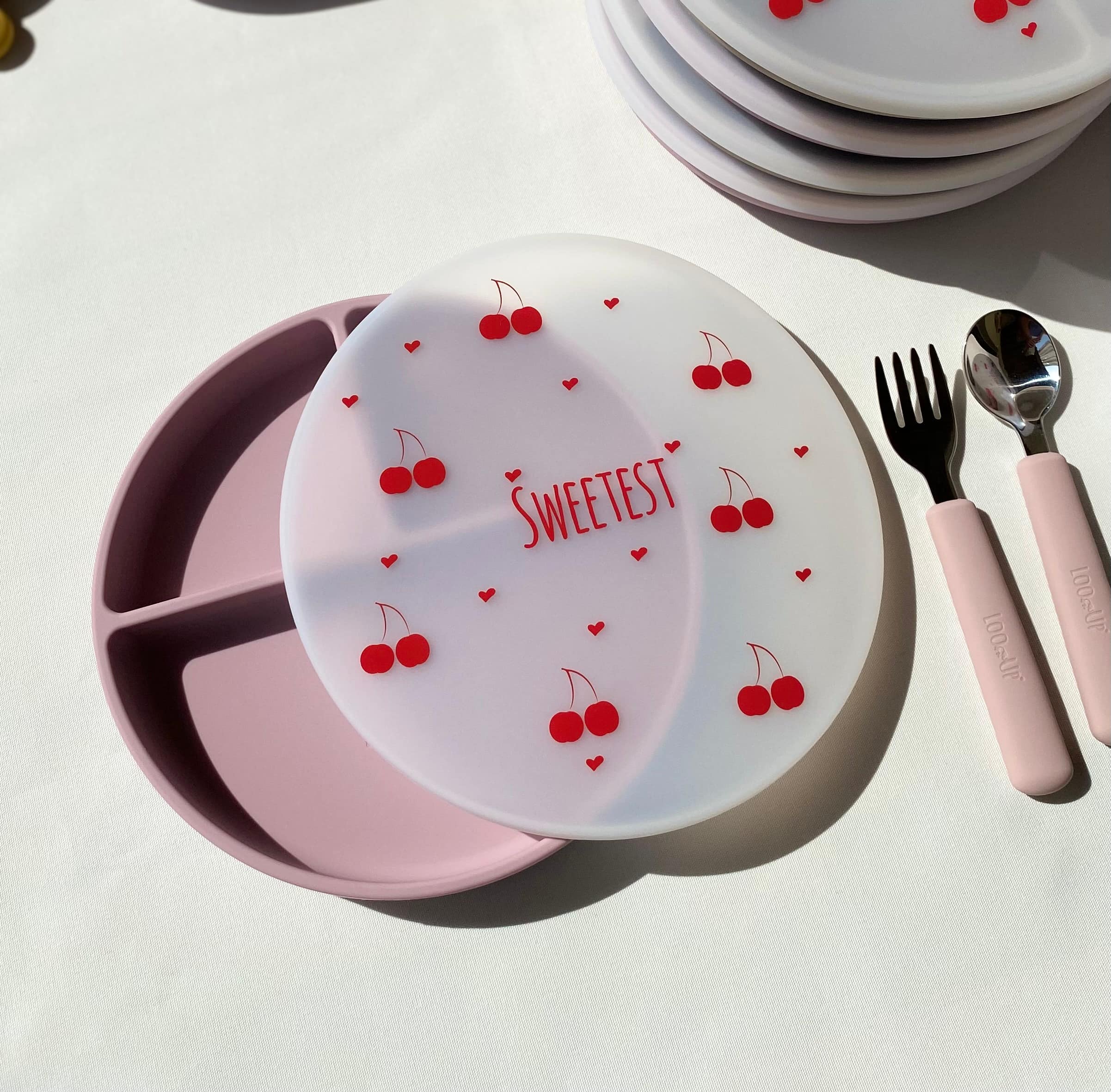 PIATTO IN SILICONE CON VENTOSA E COPERCHIO SWEETEST ROSA